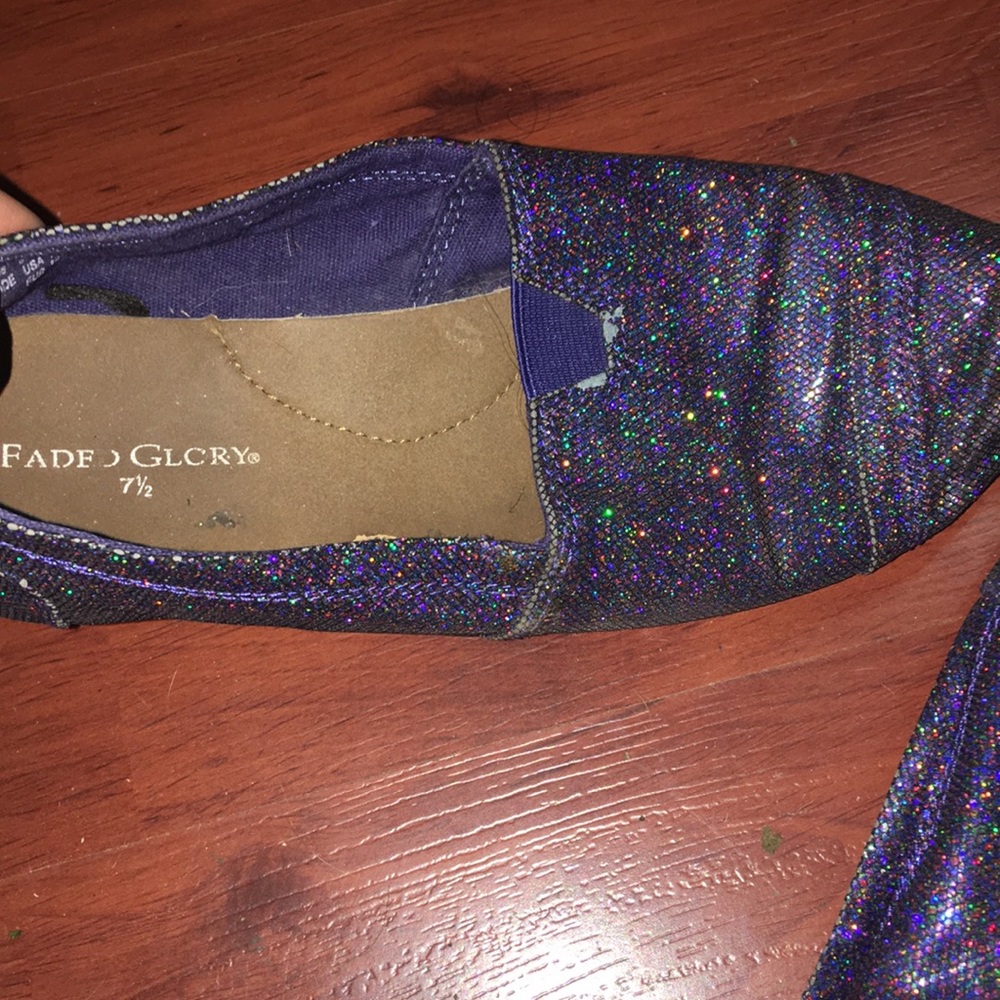 Blue glitter flats . - Picture 4 of 4